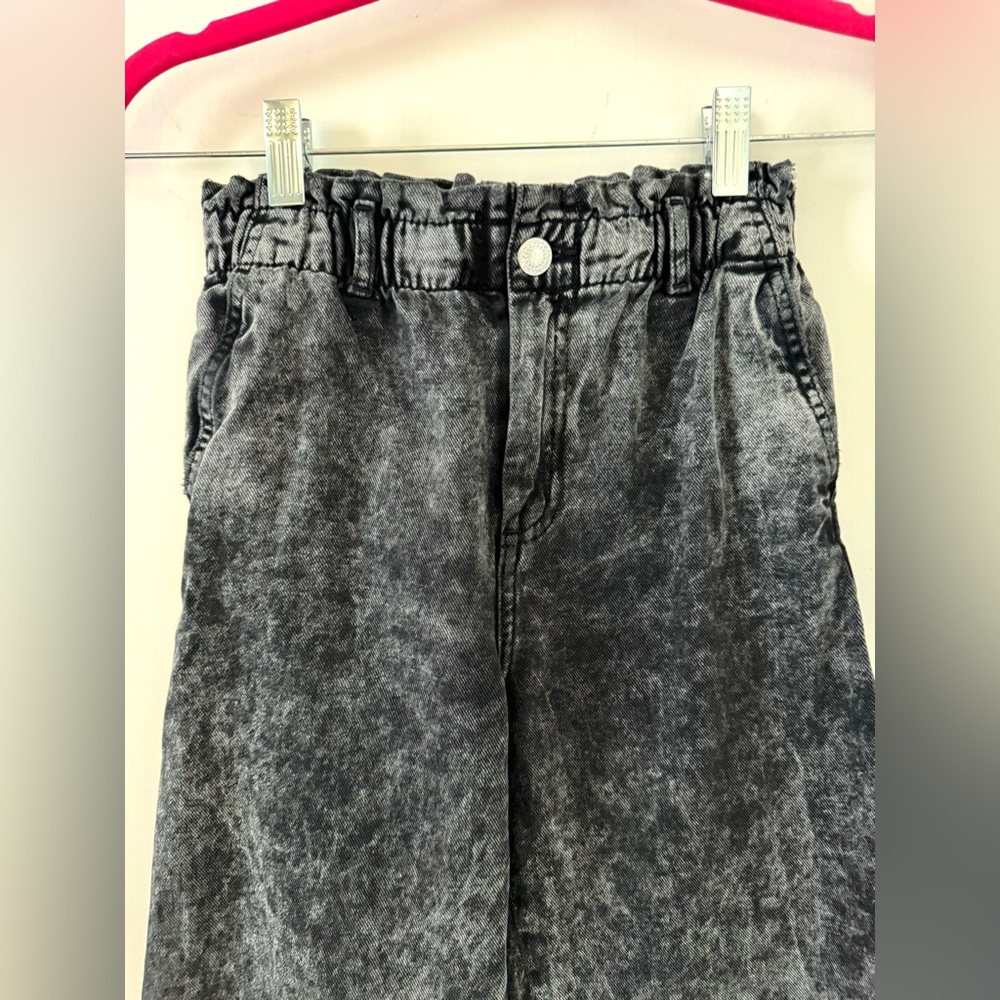 H&M girls wide leg washed black jeans with elastic waist - Picture 2 of 5